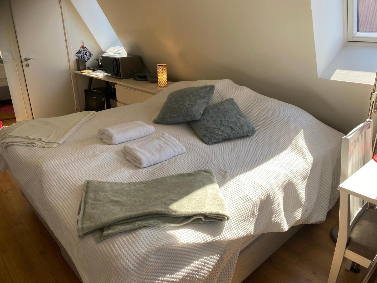 Hotel In Svalsaeter, Kallfors, Jaerna, Stockholm, 5 Min To Golf & 15 Min To Ytterjaerna Concerts Екстериор снимка