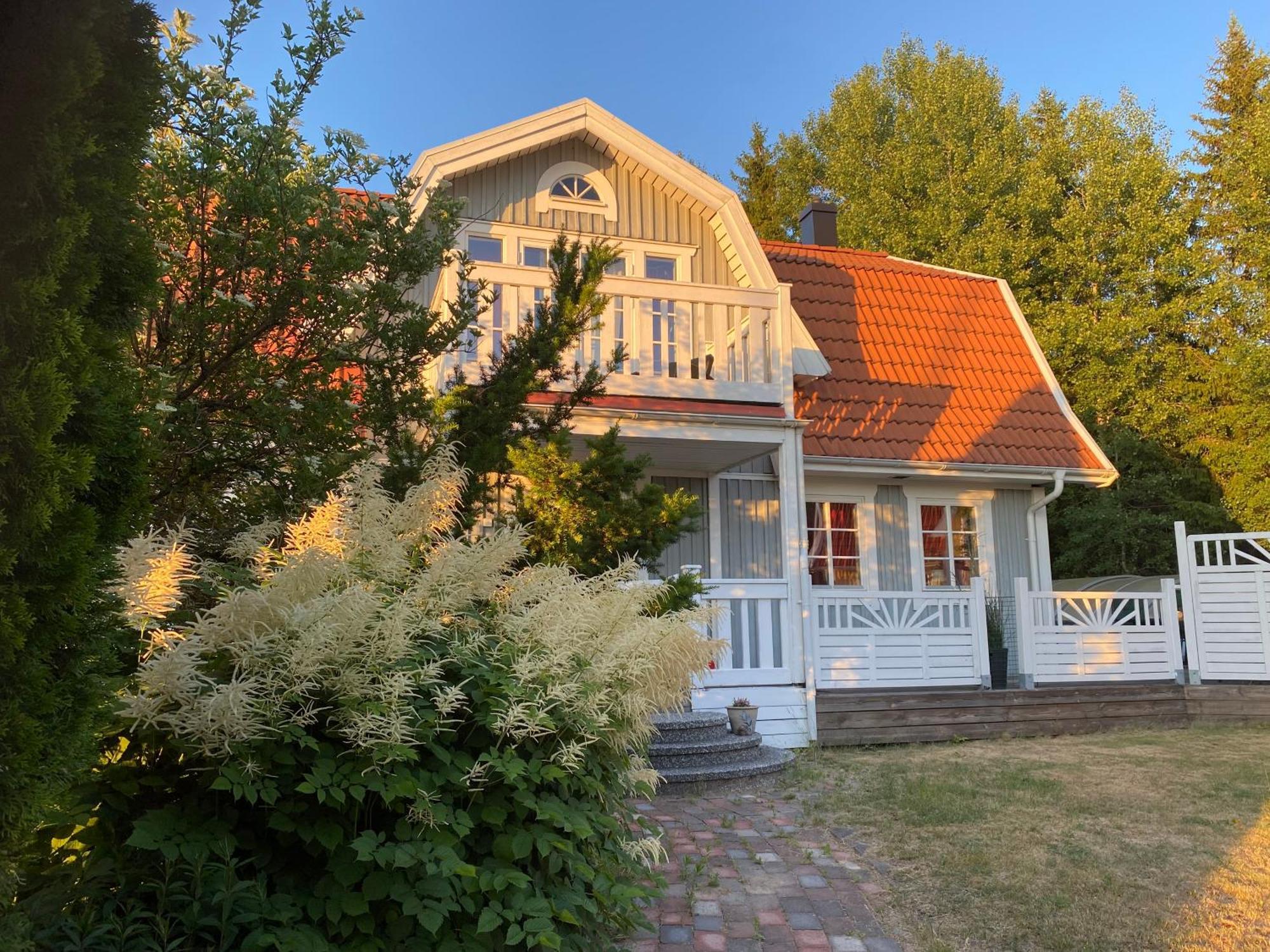Hotel In Svalsaeter, Kallfors, Jaerna, Stockholm, 5 Min To Golf & 15 Min To Ytterjaerna Concerts Екстериор снимка
