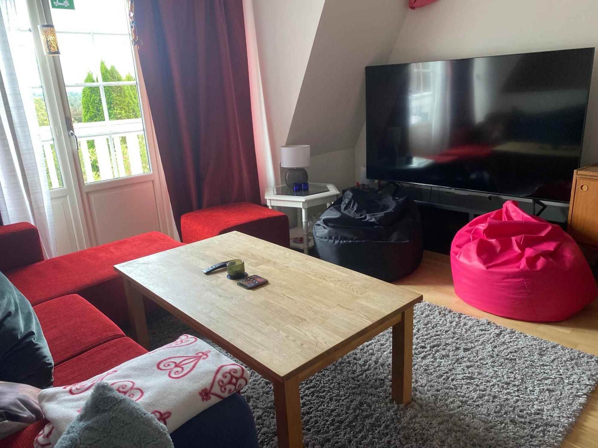 Hotel In Svalsaeter, Kallfors, Jaerna, Stockholm, 5 Min To Golf & 15 Min To Ytterjaerna Concerts Екстериор снимка