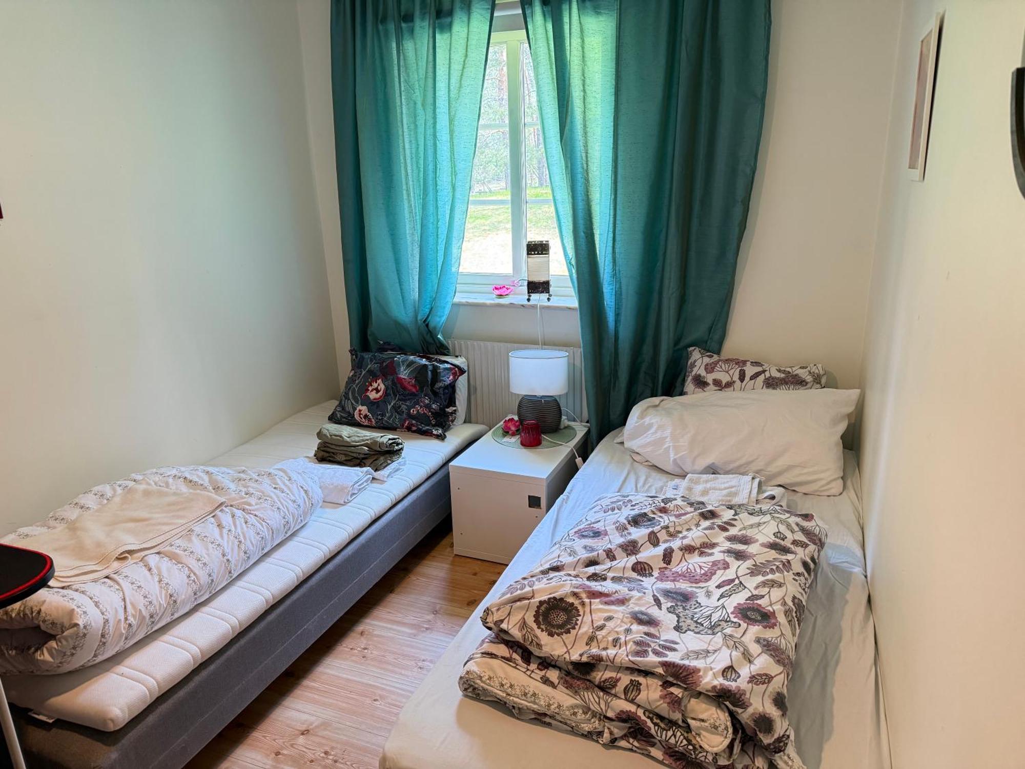 Hotel In Svalsaeter, Kallfors, Jaerna, Stockholm, 5 Min To Golf & 15 Min To Ytterjaerna Concerts Екстериор снимка